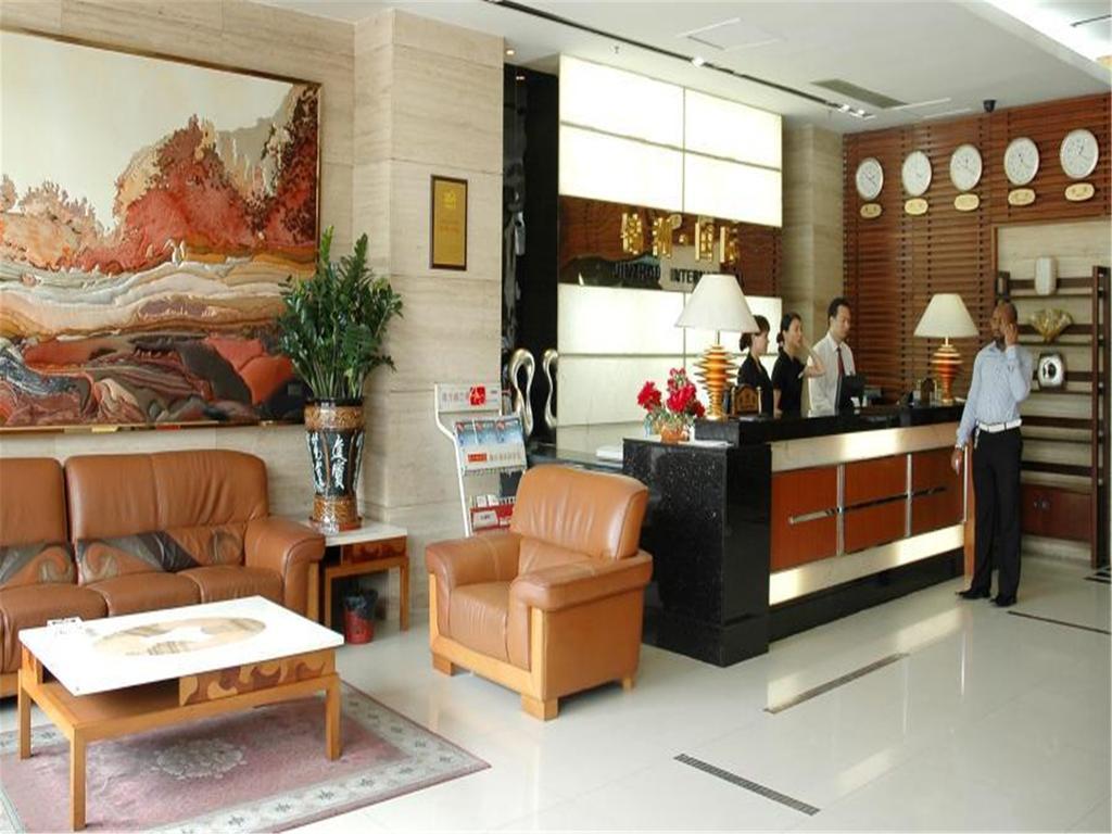 Guangzhou Jinzhou Hotel エクステリア 写真